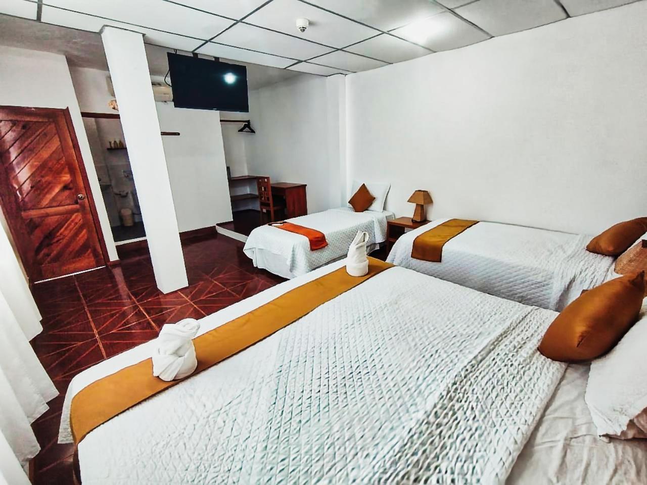 Hotel La Casa De Judy Puerto Ayora  Esterno foto