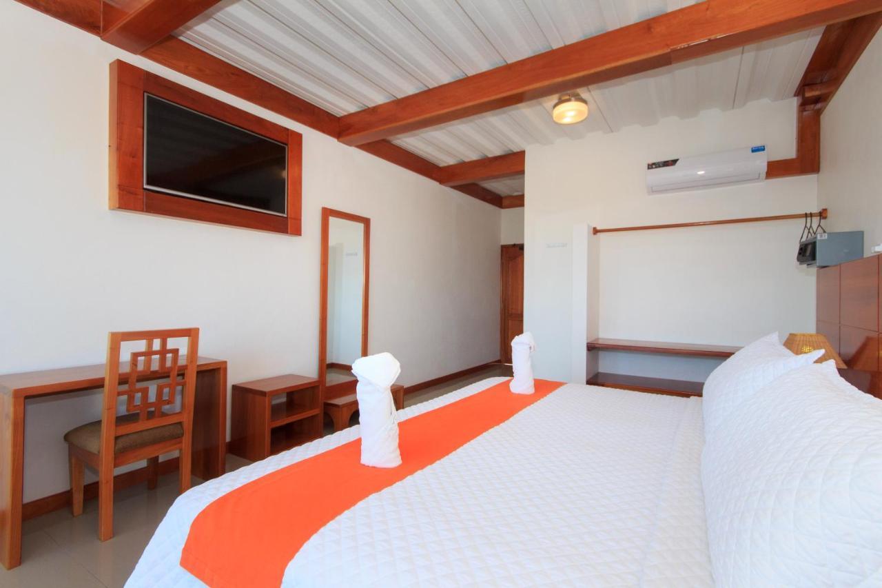 Hotel La Casa De Judy Puerto Ayora  Esterno foto